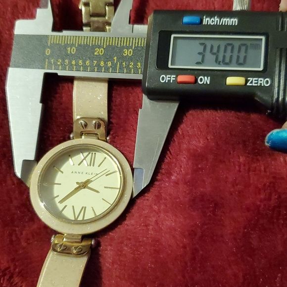 Anne Klein Women's‎ AK-1408CRCR Gold Plastic Analog Quartz Bangle Style Watch - Picture 6 of 6